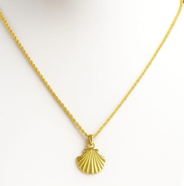 Gold Seashell Necklace