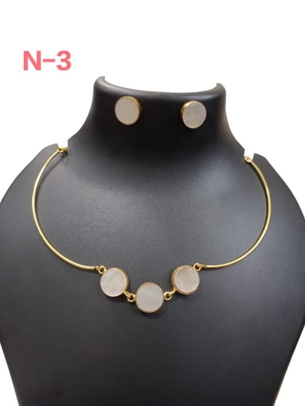 MOP Glow Necklace Set